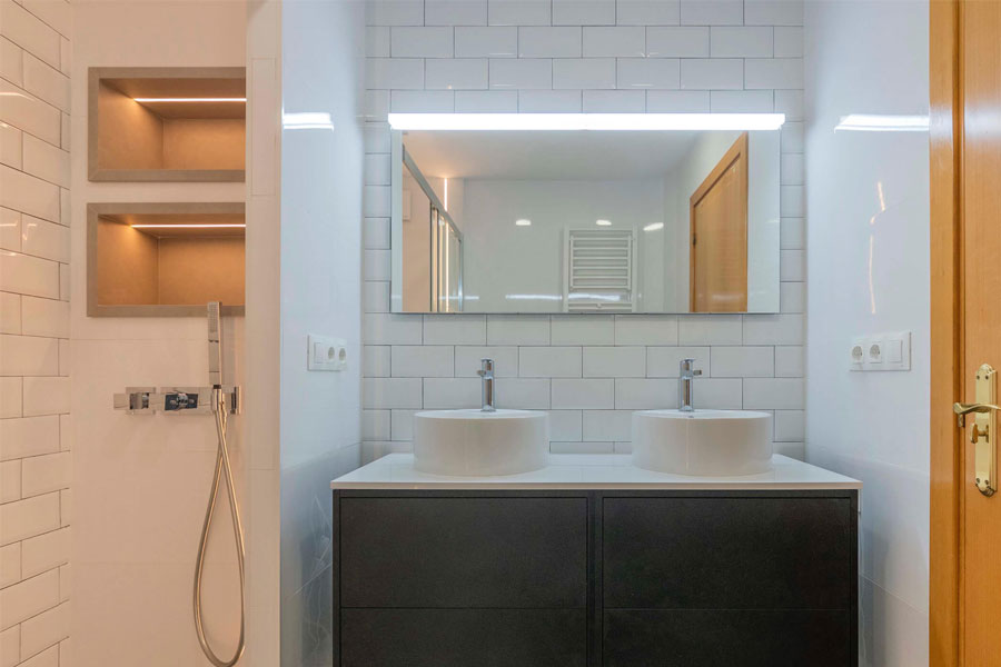 Baño reformado en vivienda de Cunit